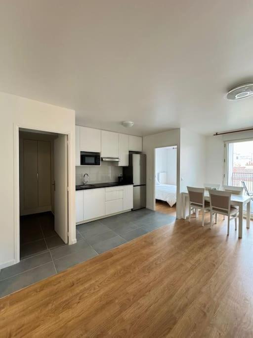 Appartement Moderne Avec Balcon Proche De Paris Aubervilliers Bagian luar foto