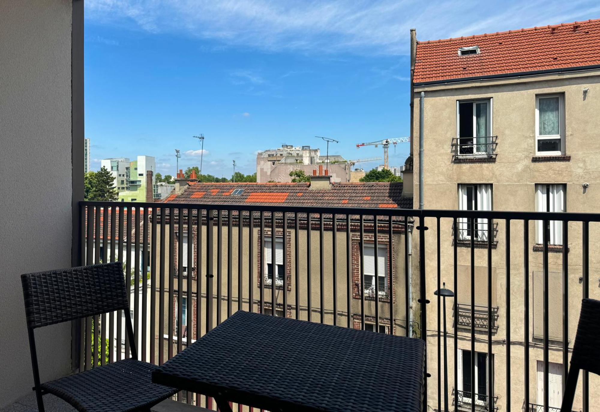 Appartement Moderne Avec Balcon Proche De Paris Aubervilliers Bagian luar foto